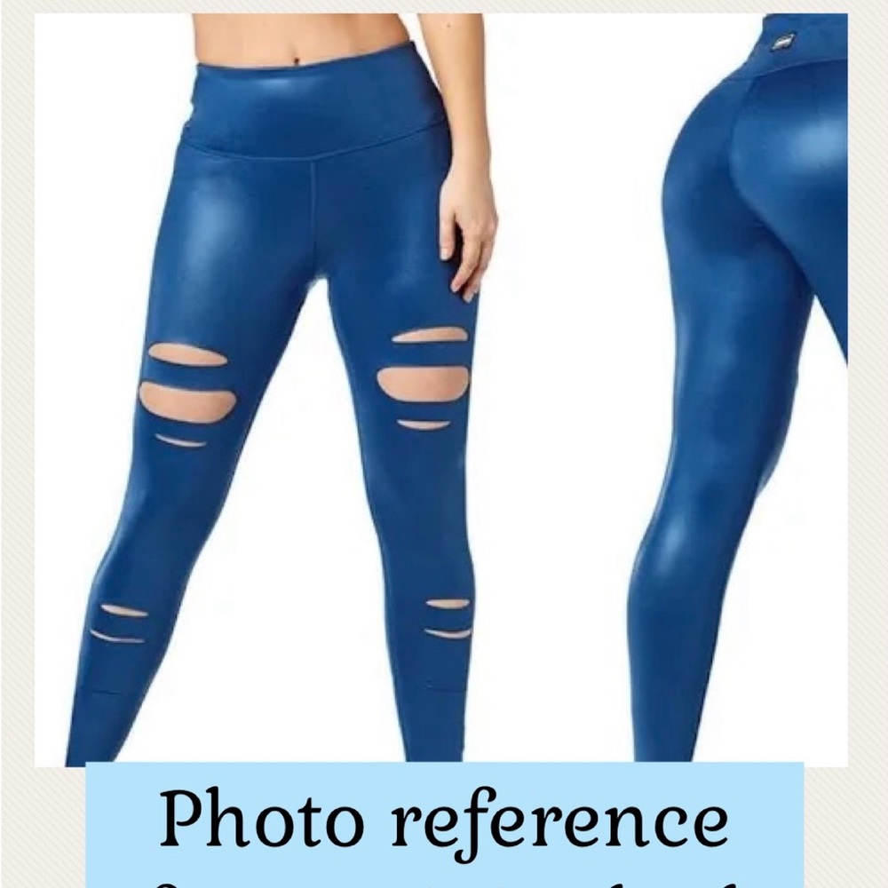 Zumba Fitness Surfs up Blue Distressed Leggings XL